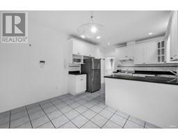 3190 Grant Street, Image 3