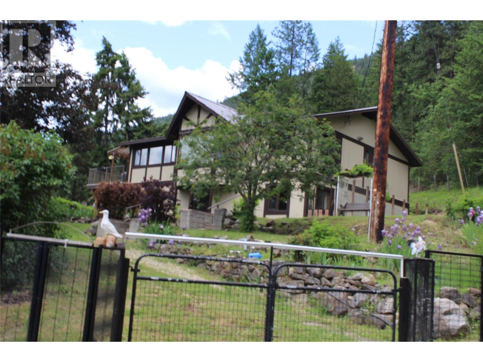 2087 Salmon River Road