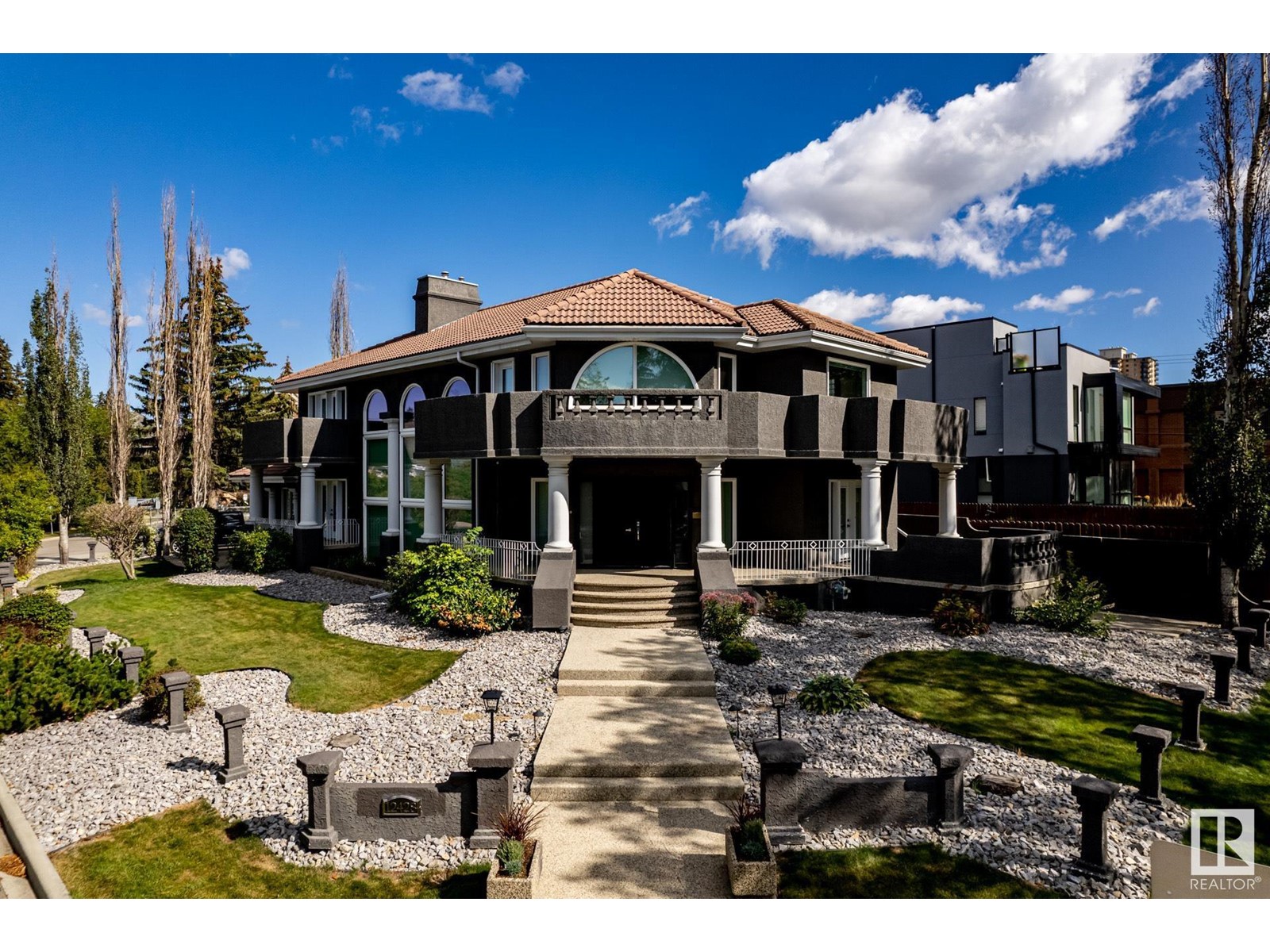 12428 103 Av Nw