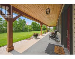 Bathroom - 8720 15 Side Road, Erin, ON N0B2K0 Photo 4