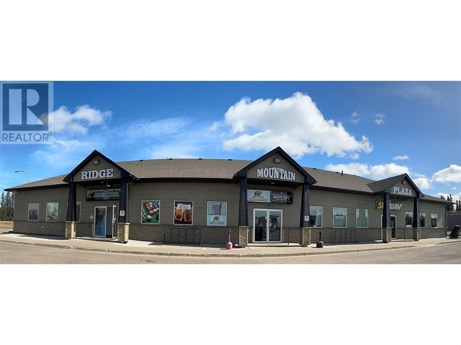 320 Iles Way Unit 101