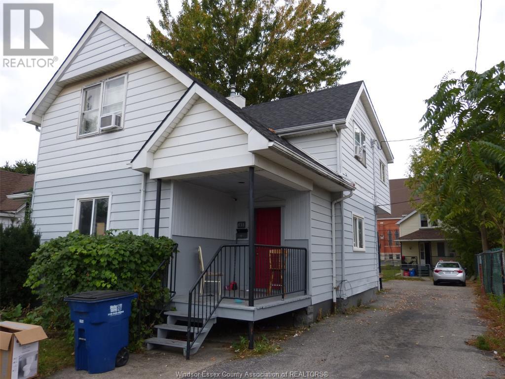631 633 Parent Avenue