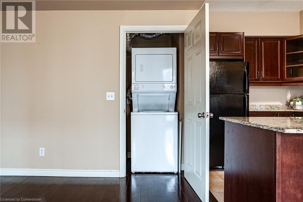 47 Caroline Street N Unit 210