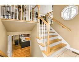 25 Leger Crescent, Image 3