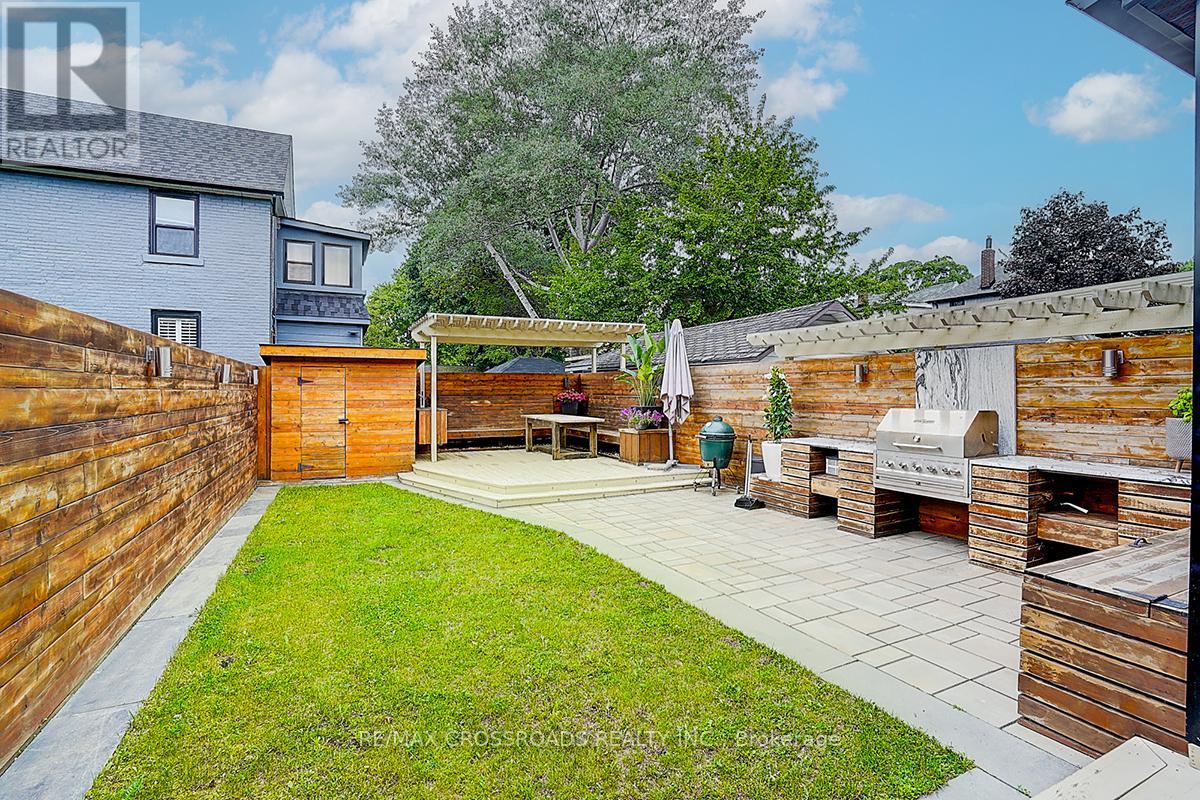 28 Chisholm Avenue