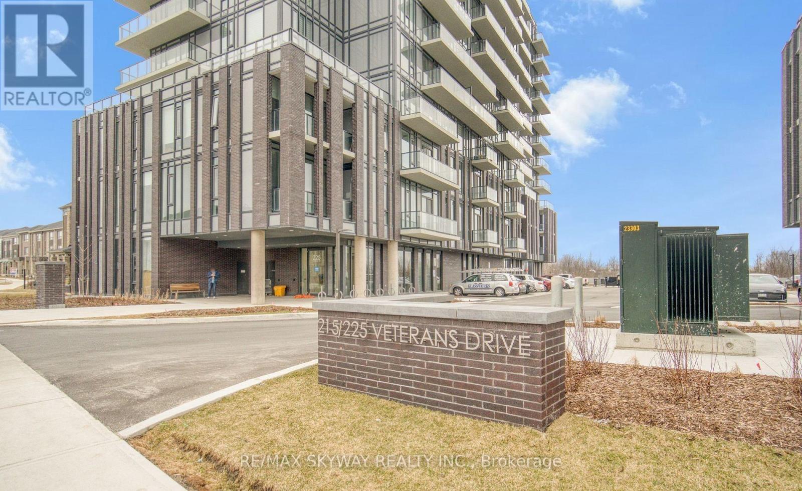 201 225 Veterans Drive
