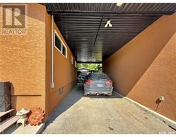 Living room - 540 Stanley Street, Esterhazy, SK S0A0X0 Photo 3