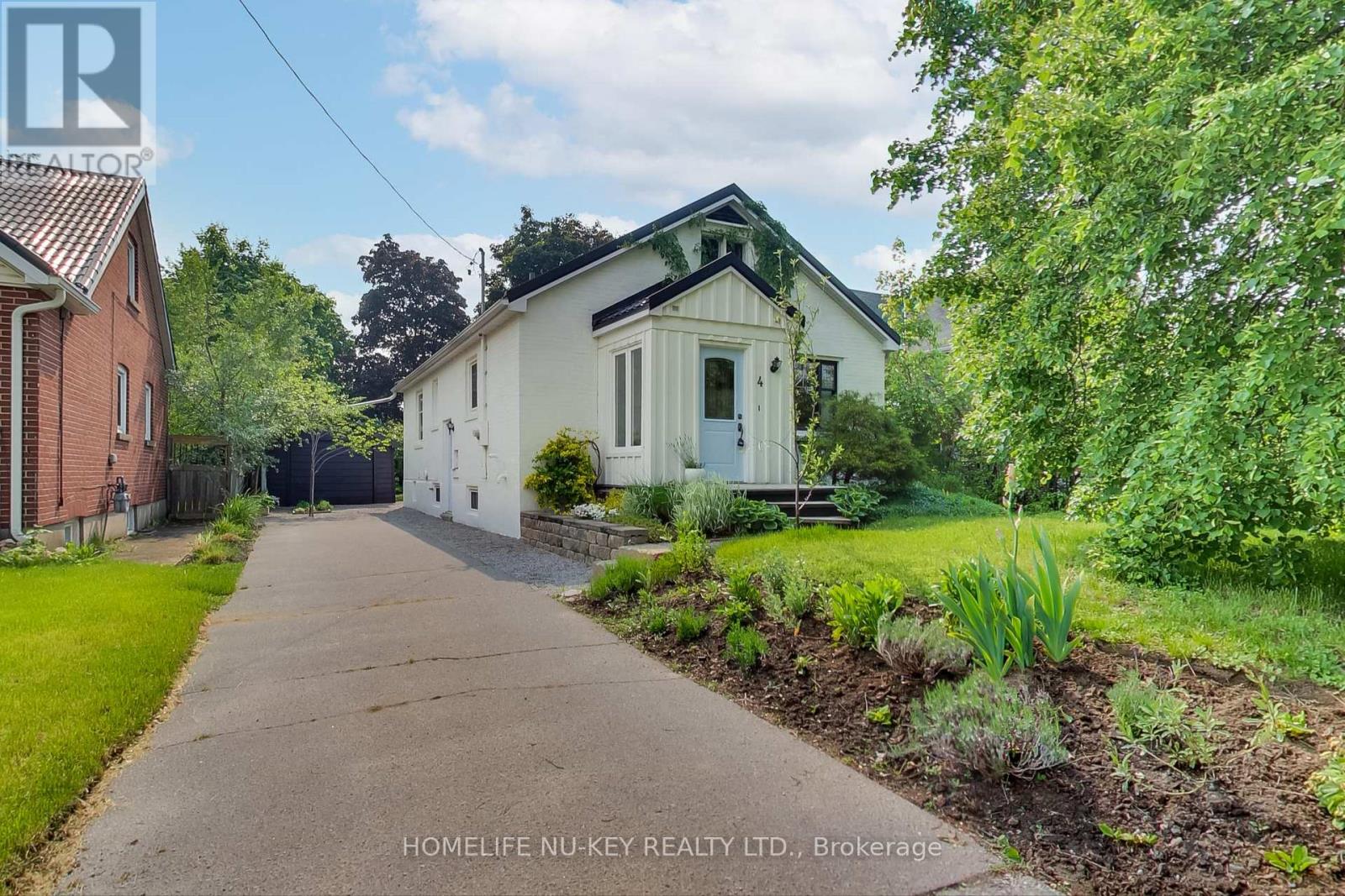 4 Mulholland Street