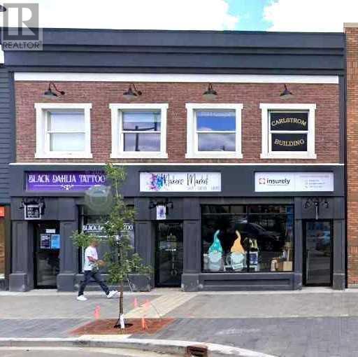 9931 100 Avenue