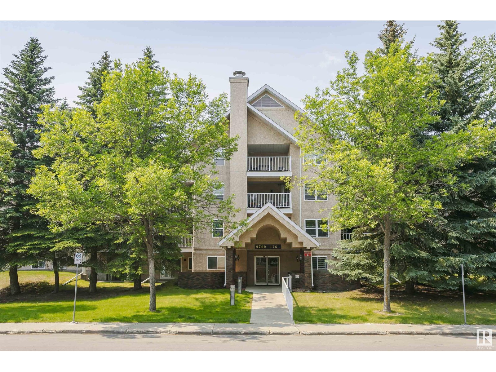 206 9760 176 St Nw