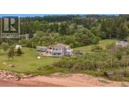 Living room - 99 Polycarpe Et Rosida Road, St Chrysostome, PE C0B1Y0 Photo 2