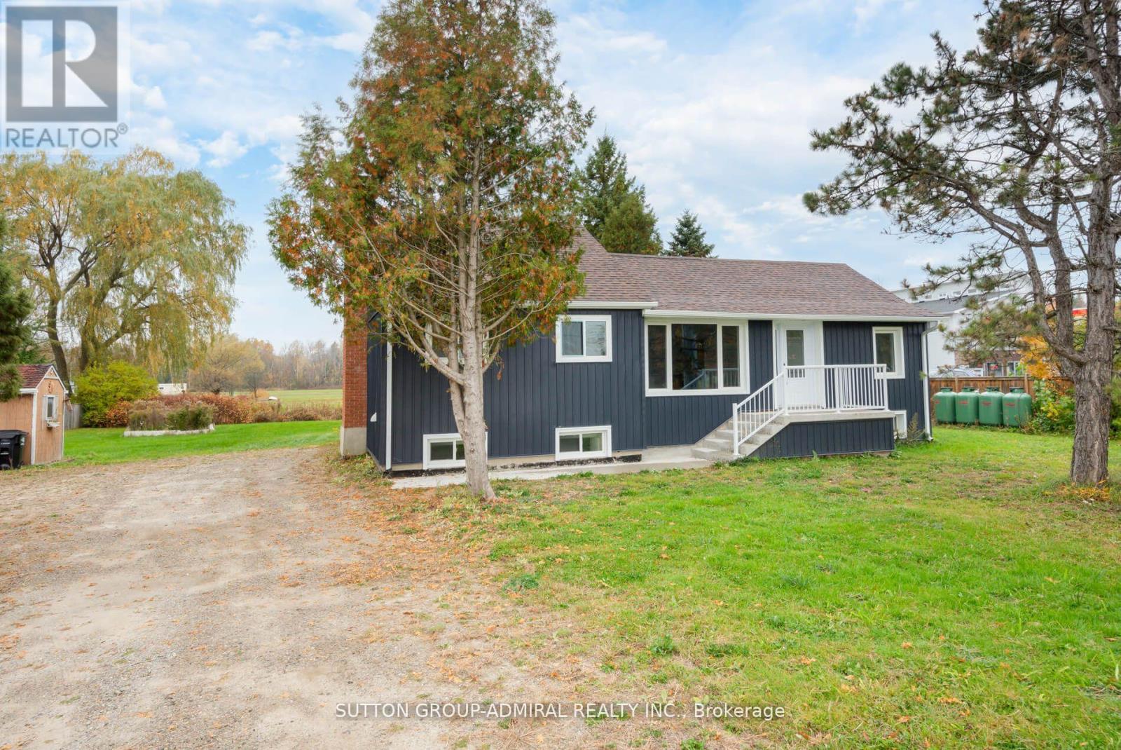 10 6794 County Road