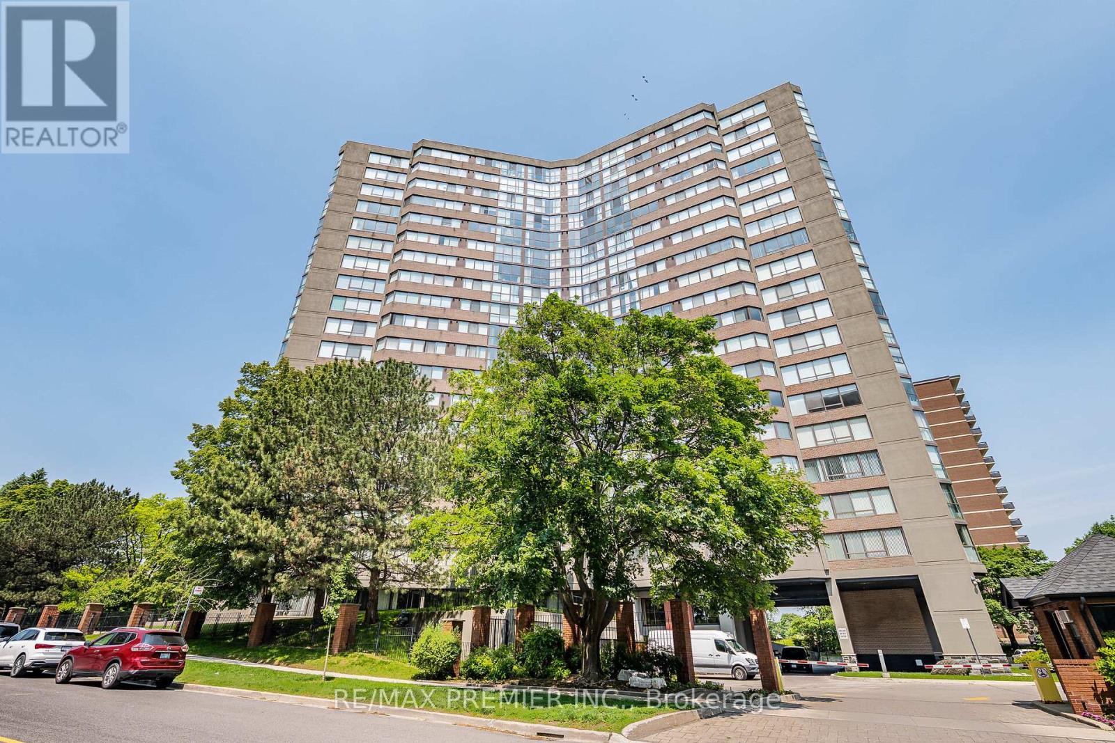 1606 40 Richview Road