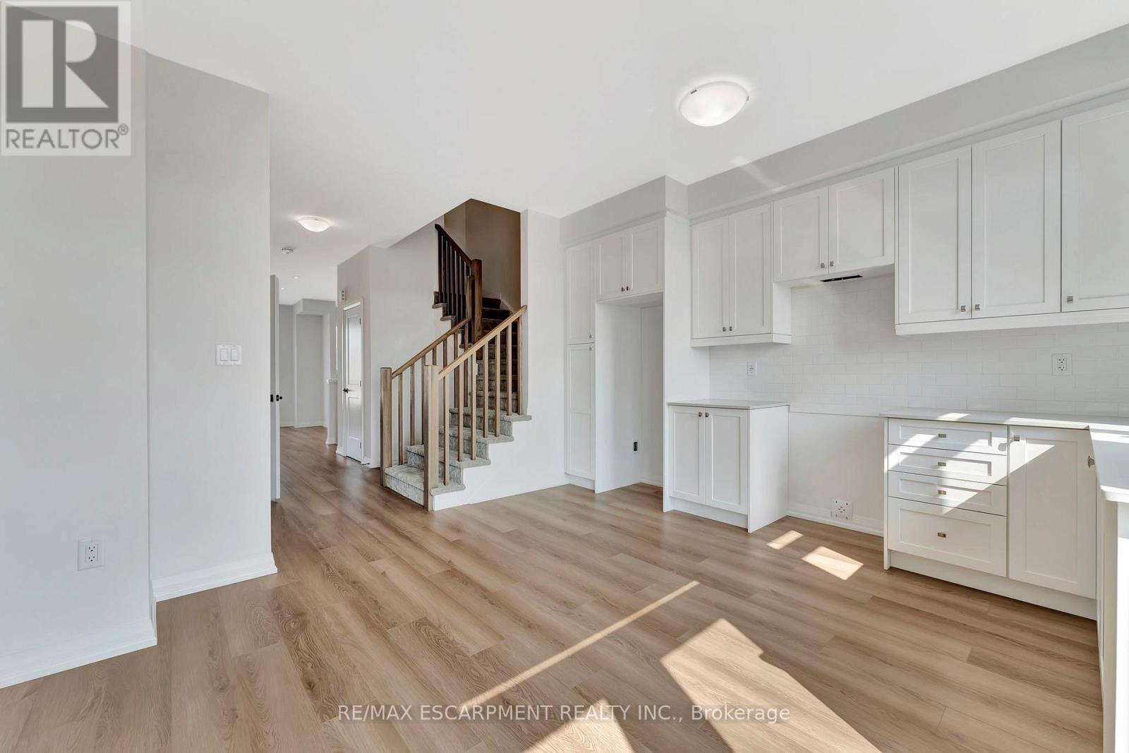 90 55 Tom Brown Drive