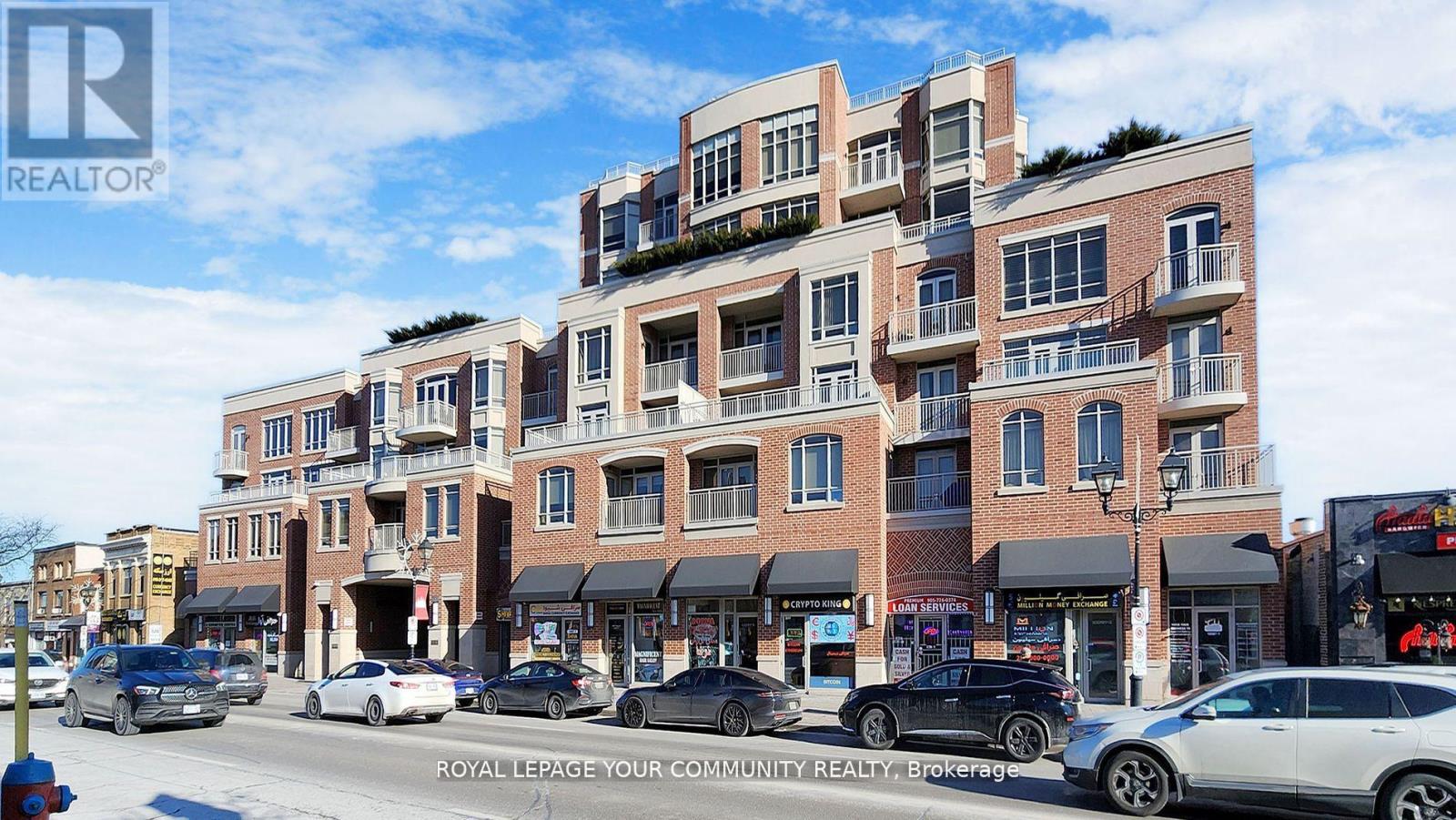 303 10101 Yonge Street
