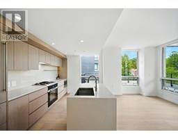 315 5212 Cambie Street, Image 2