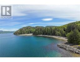 0 Humpback Bay, Sayward, BC V0P1R0 Photo 4