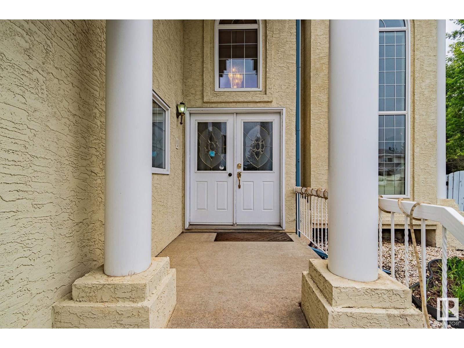 11205 10 Av Nw