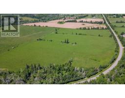 24 3 South Melville Road, South Melville, PE C0A1C0 Photo 4