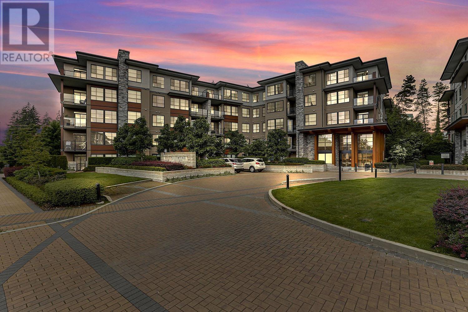 106 1151 Windsor Mews