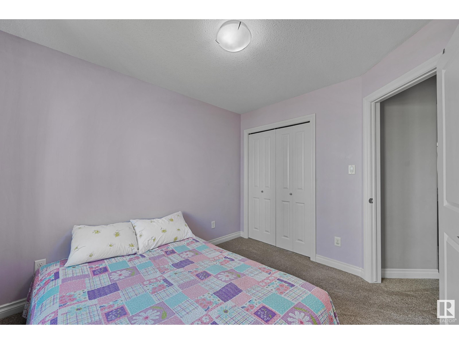 21914 91 Av Nw