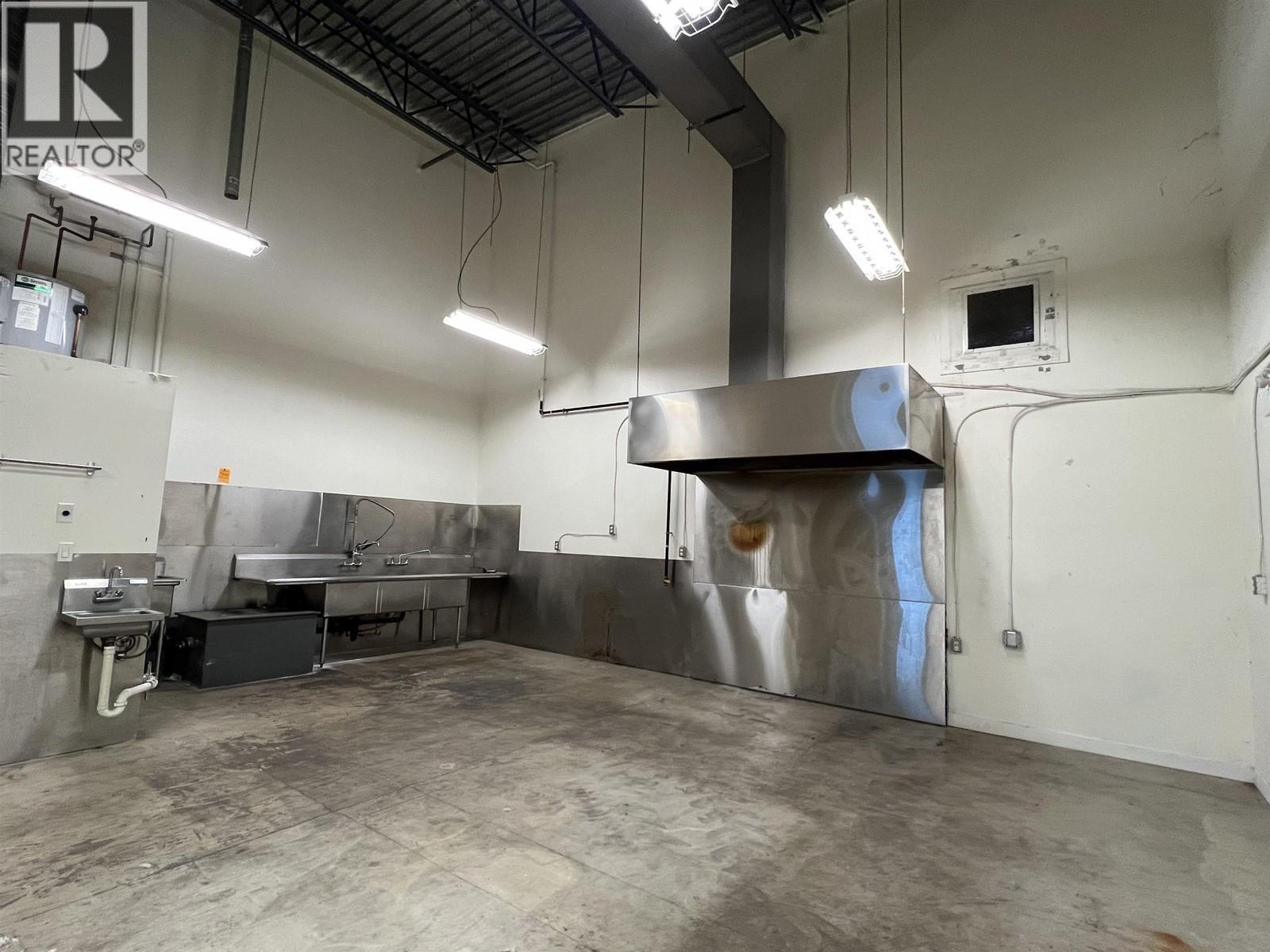 164 628 E Kent Avenue South