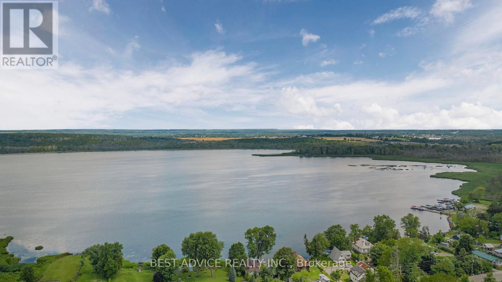 706 58 Lakeside Terrace