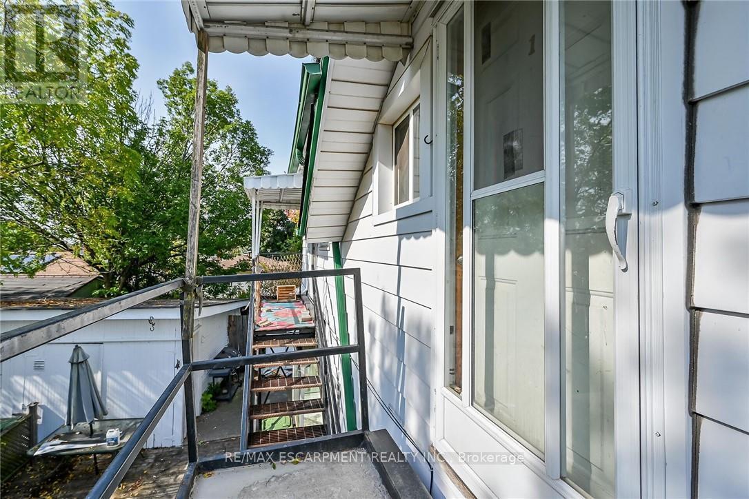942 Upper Gage Avenue