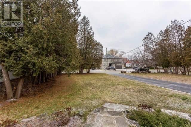 2211 Camilla Road