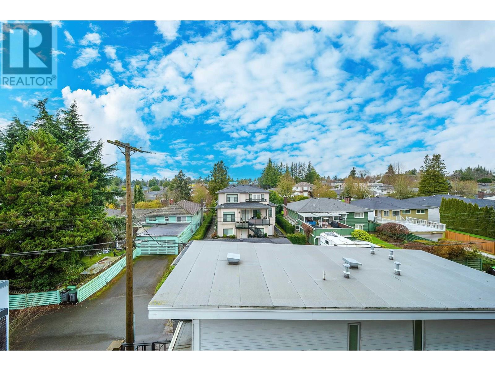 505 6677 Cambie Street