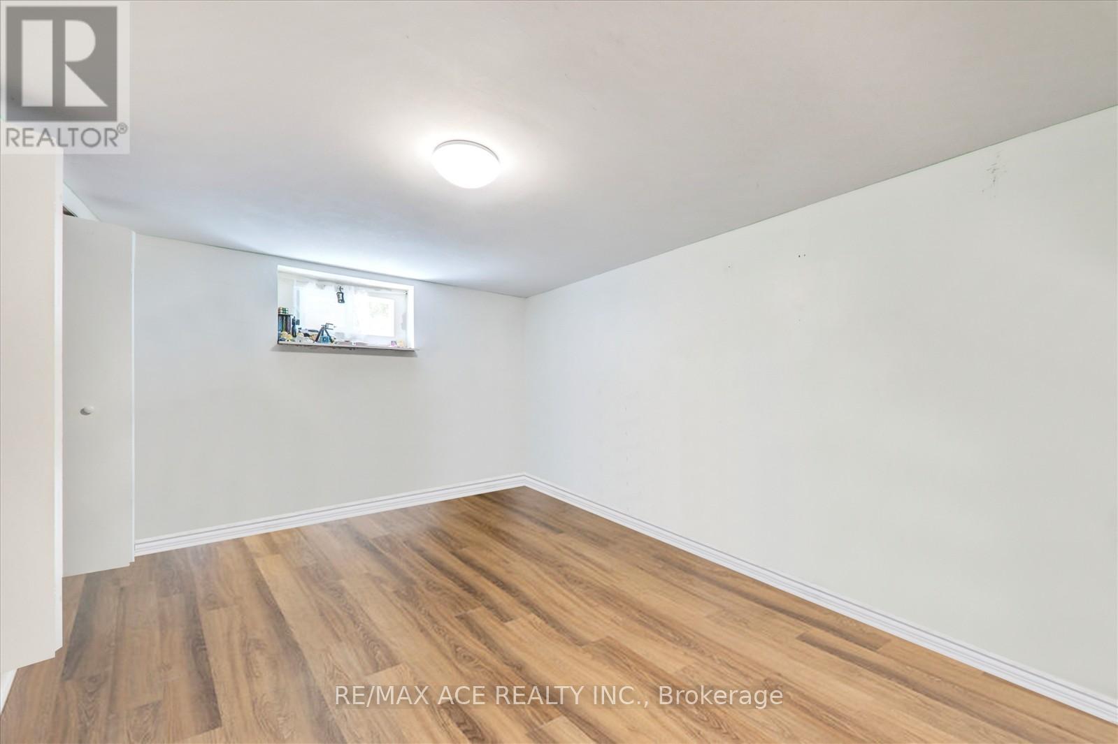 3215 Parkerhill Road