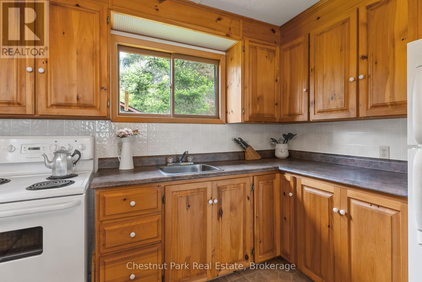 203 B Lakeshore Drive