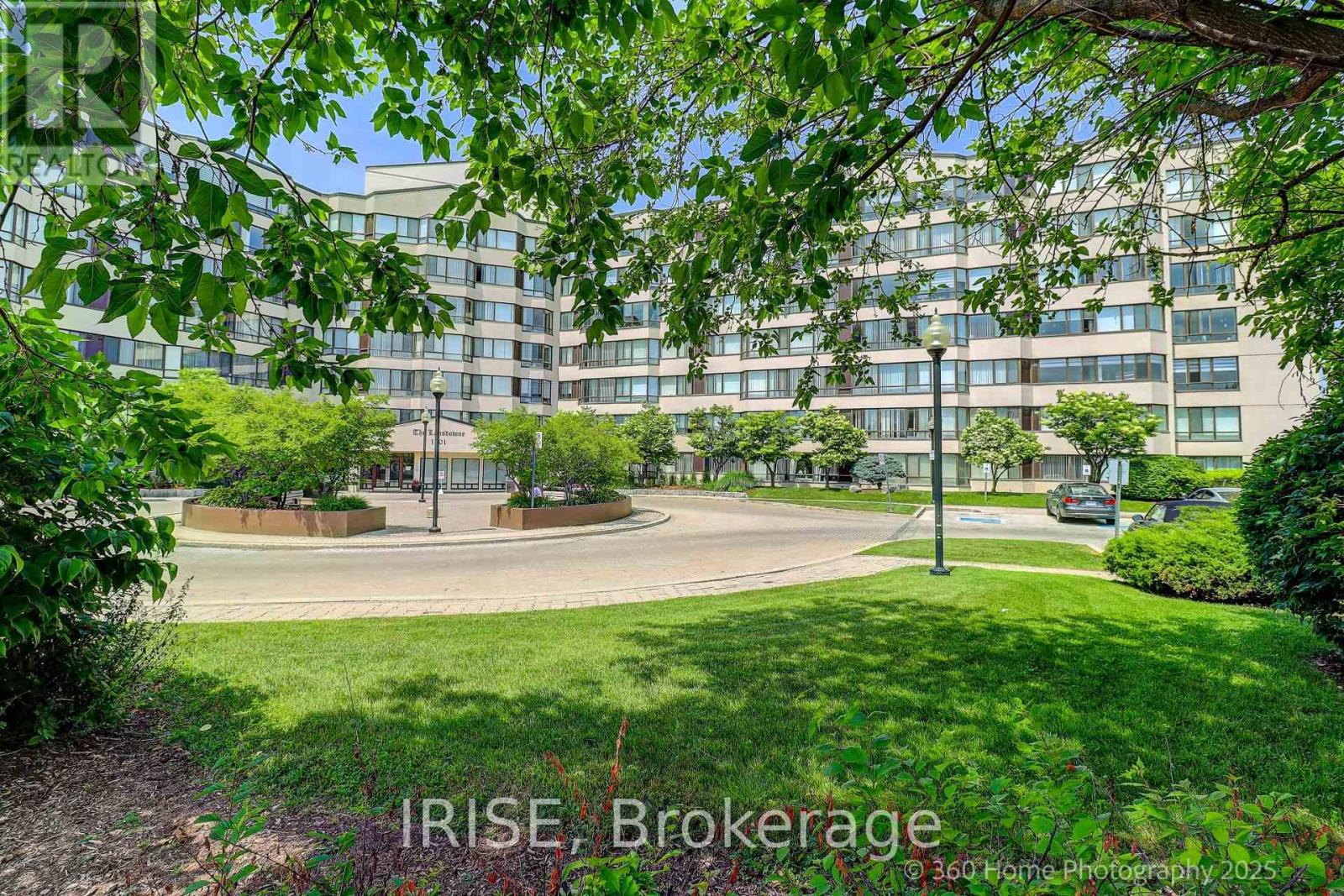 307 1001 Cedarglen Gate