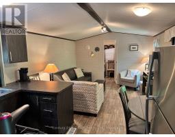 767 Poplar Crescent, Bracebridge, ON P1L1W9 Photo 4