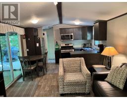 767 Poplar Crescent, Bracebridge, ON P1L1W9 Photo 5