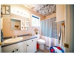 Dining room - 98 441005 Rge Rd 98, Rural Wainwright No 61 Md Of, AB T9W1T1 Photo 5