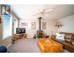 Bedroom - 98 441005 Rge Rd 98, Rural Wainwright No 61 Md Of, AB T9W1T1 Photo 2