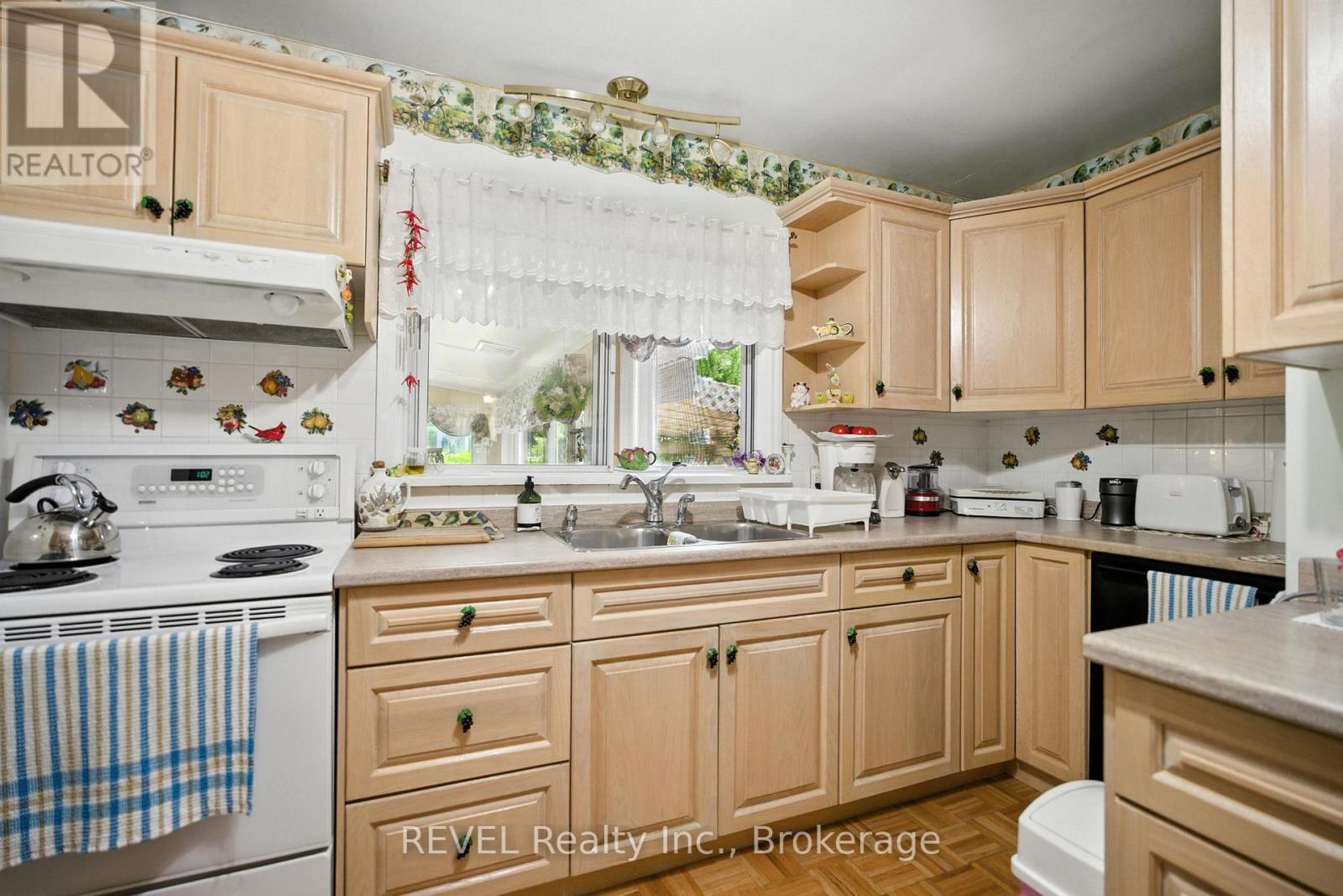 147 Village Road