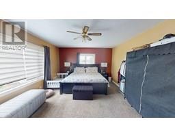 10034 100 Street, Taylor, BC V0C2K0 Photo 3