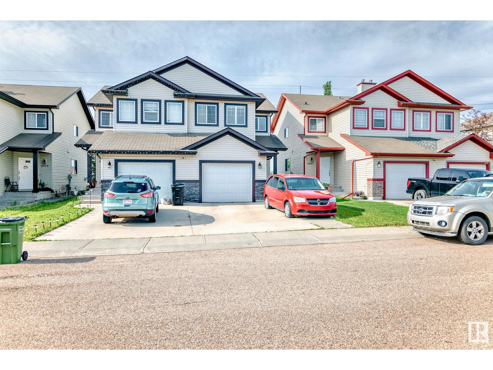 5983 164 Av Nw