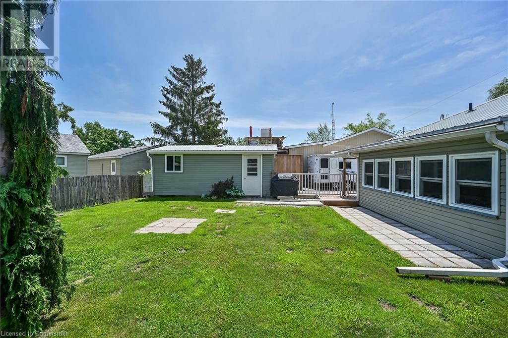8 Witherspoon Drive