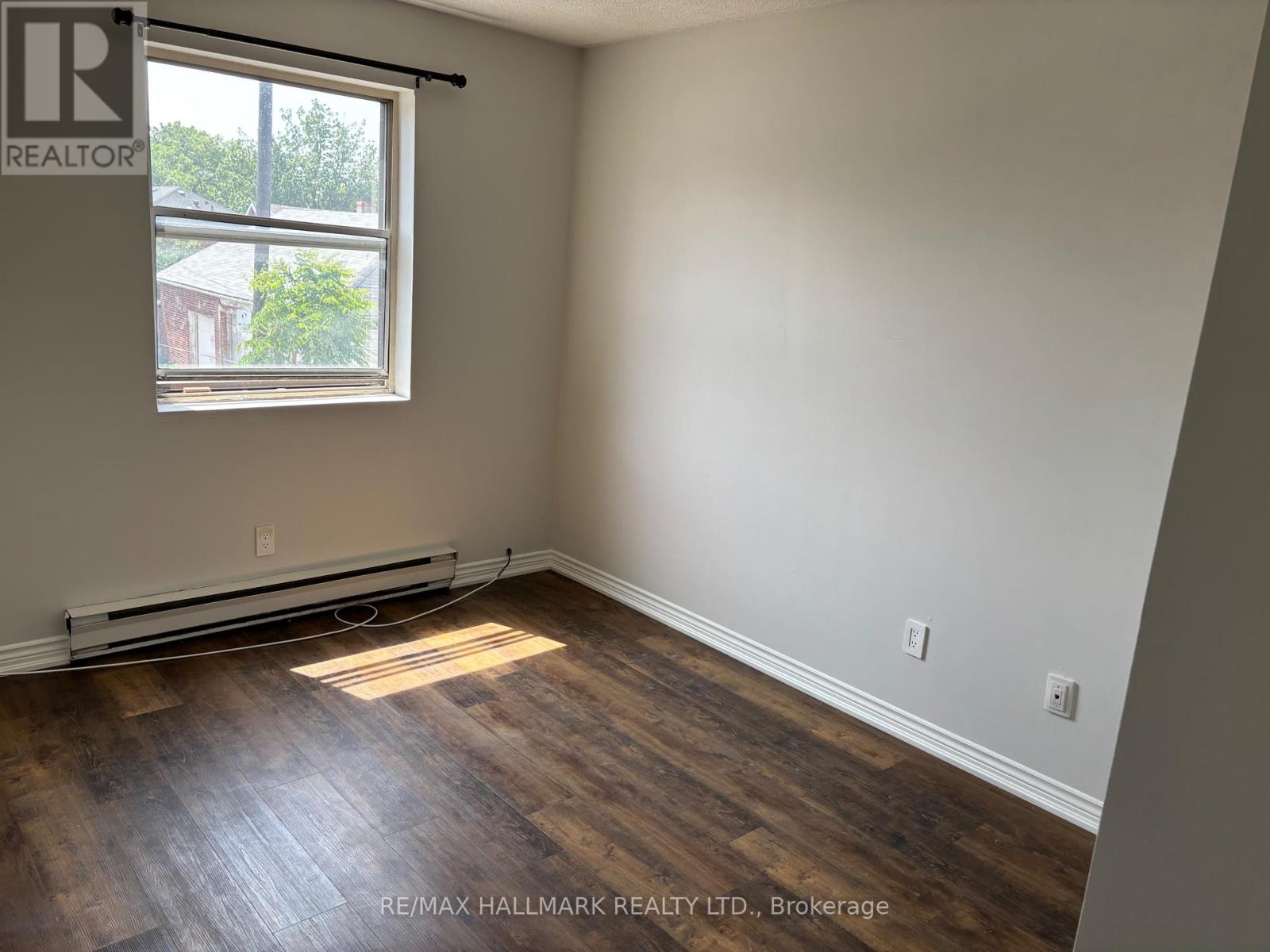 12 Snider Avenue