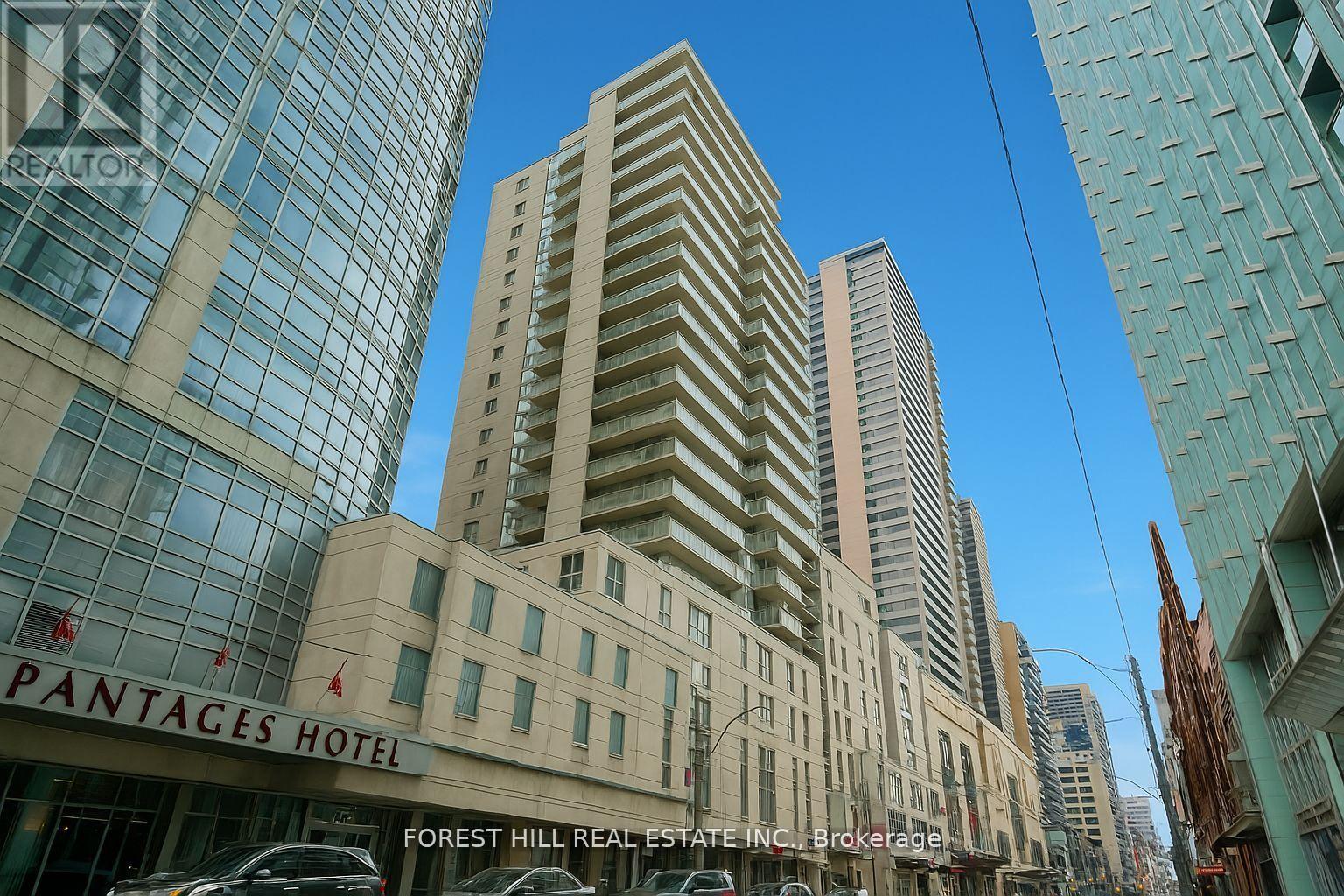 1803 220 Victoria Street