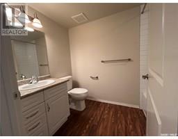 Kitchen - 223 601 110th Avenue, Tisdale, SK S0E1T0 Photo 4