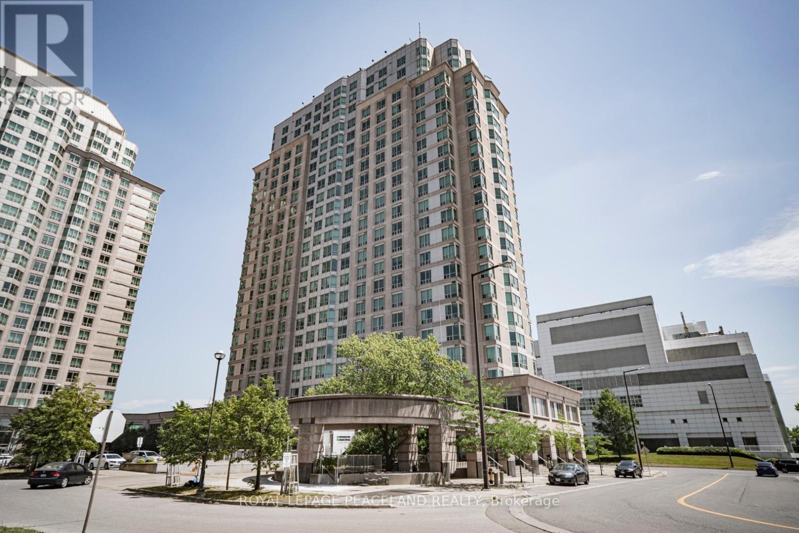 1905 1 Lee Centre Drive