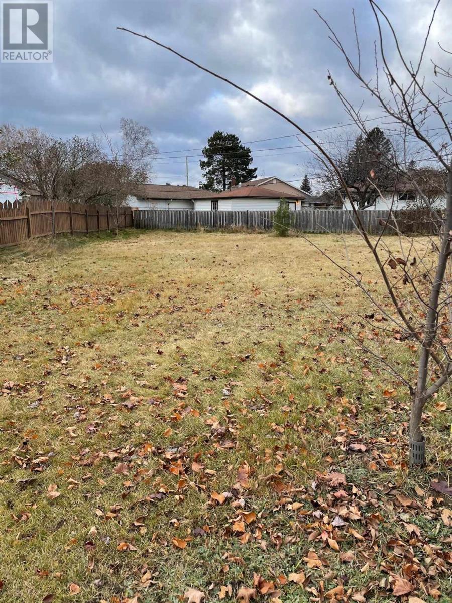 125 Birchwood Cres