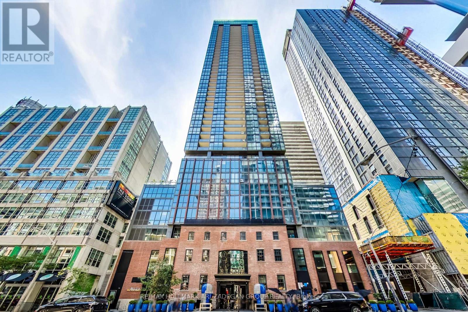 3108 88 Blue Jays Way