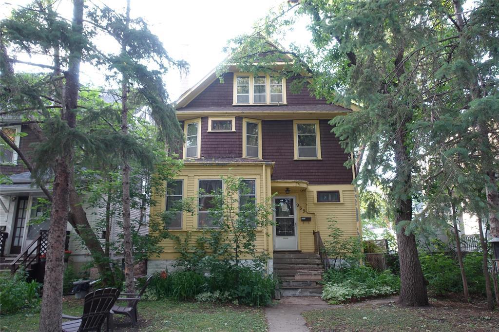 955 Mcmillan Avenue