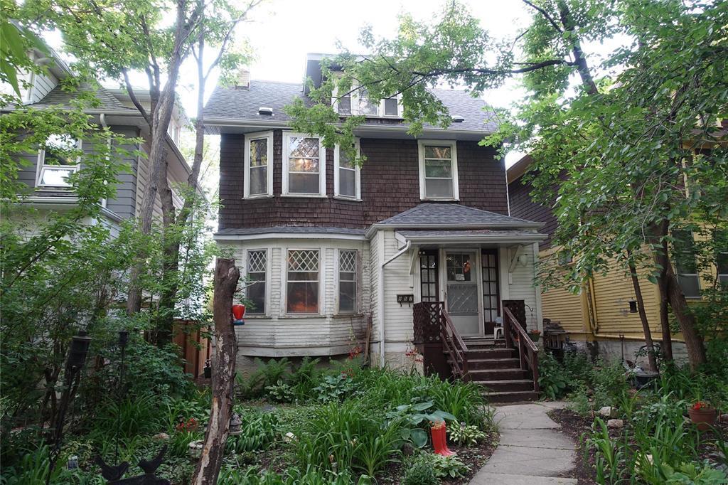 957 Mcmillan Avenue