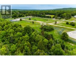 4 Rumble Court, Springwater, ON L0L1V0 Photo 5